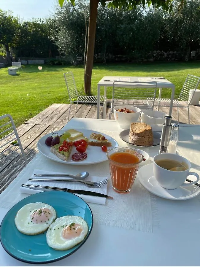 B&B Panorama Cinque Salo Bed & Breakfast